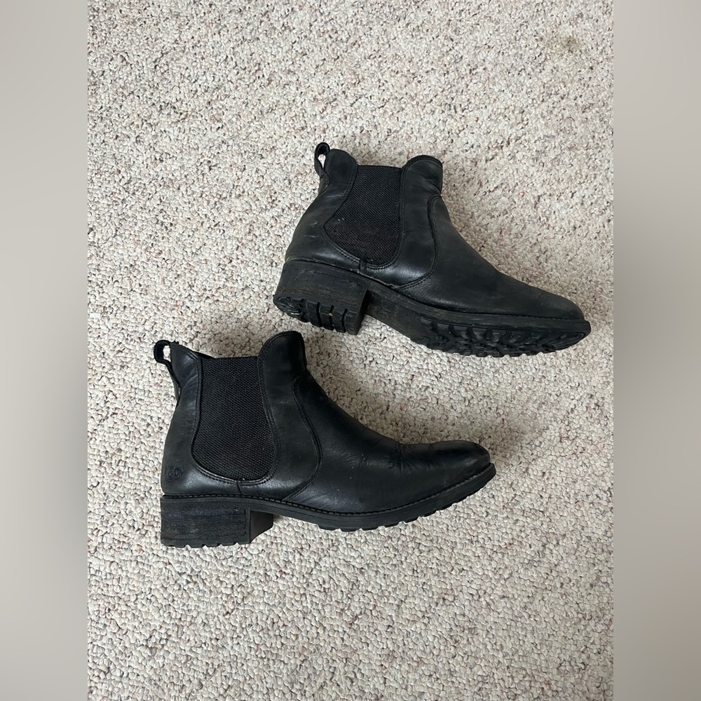 Ugg black boots